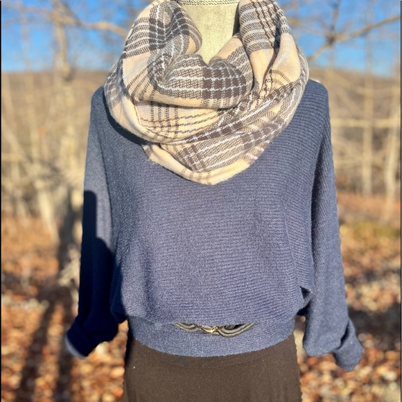 Philosophy Sweaters - PHILOSOPHY BLUE BATWING SWEATER SIZE SM